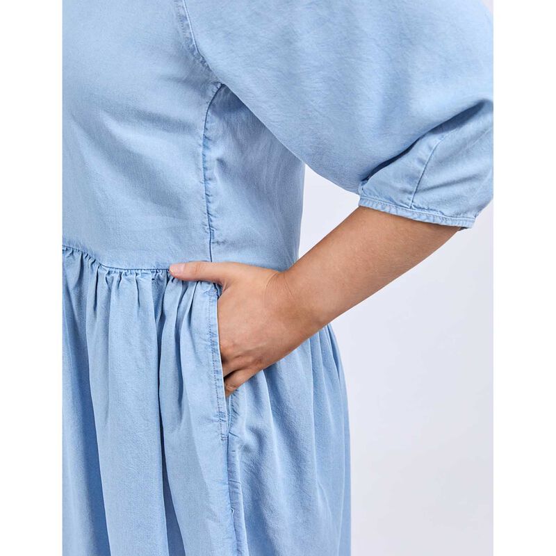 ELM Sawyer Chambray Dress image number 2